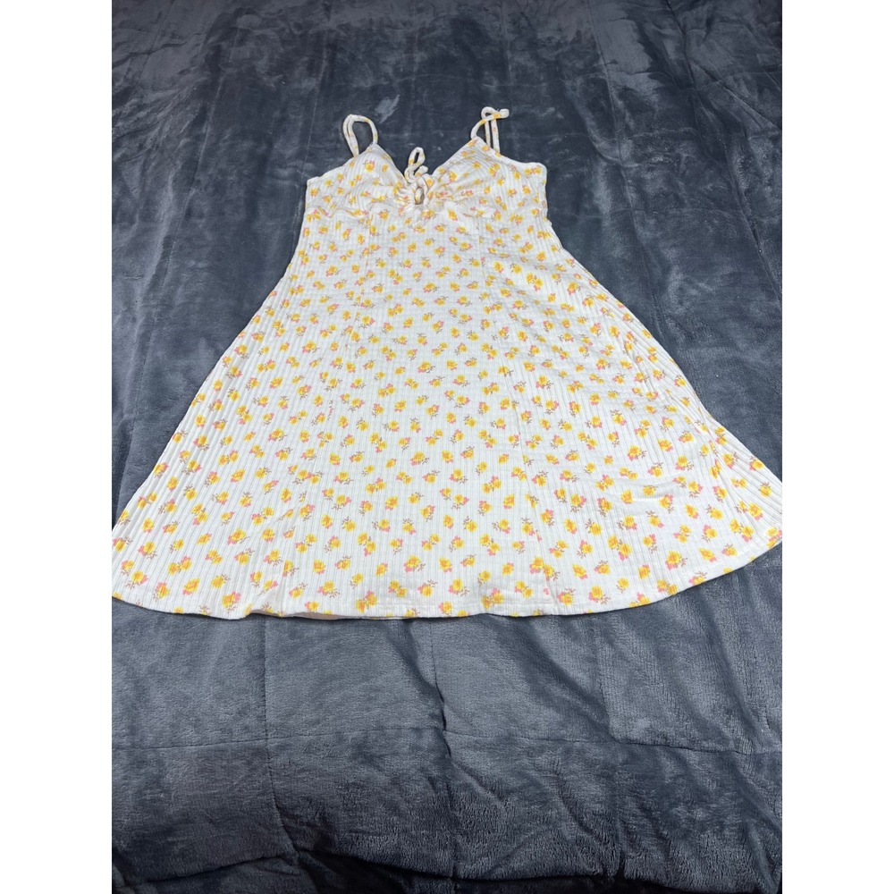 Billabong Floral baby doll Ribbed Tie Front White Yellow‎ Pink M